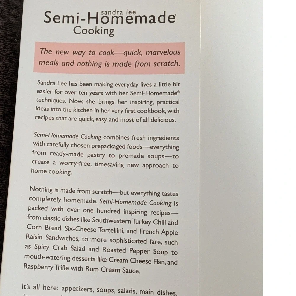 Sandra Lee Semi-Homemade Cooking Cookbook 2002 First Edition Paperback